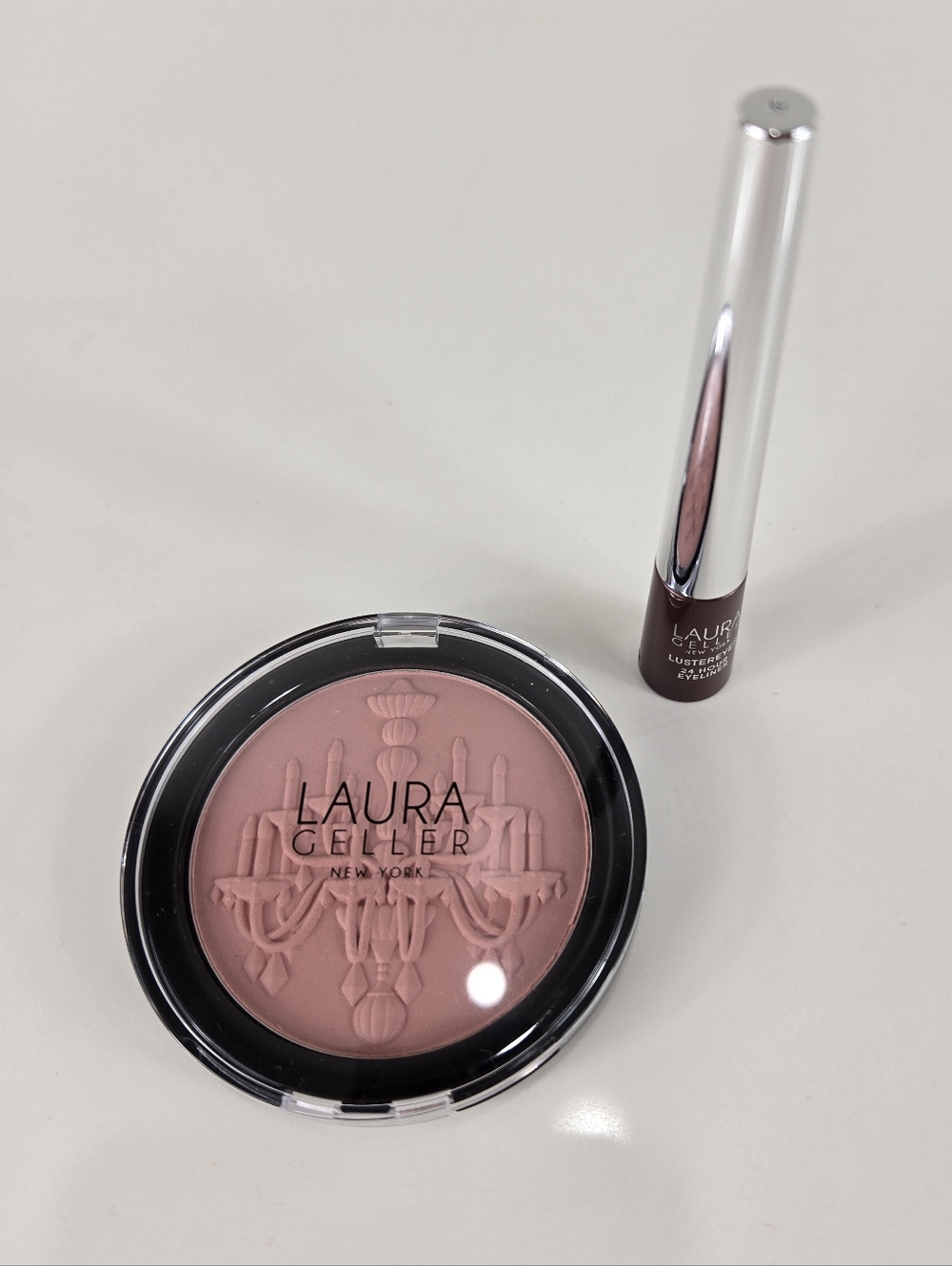 Laura Geller Chandelier Blush & Liquid Eyeliner Set - Picture 6 of 15
